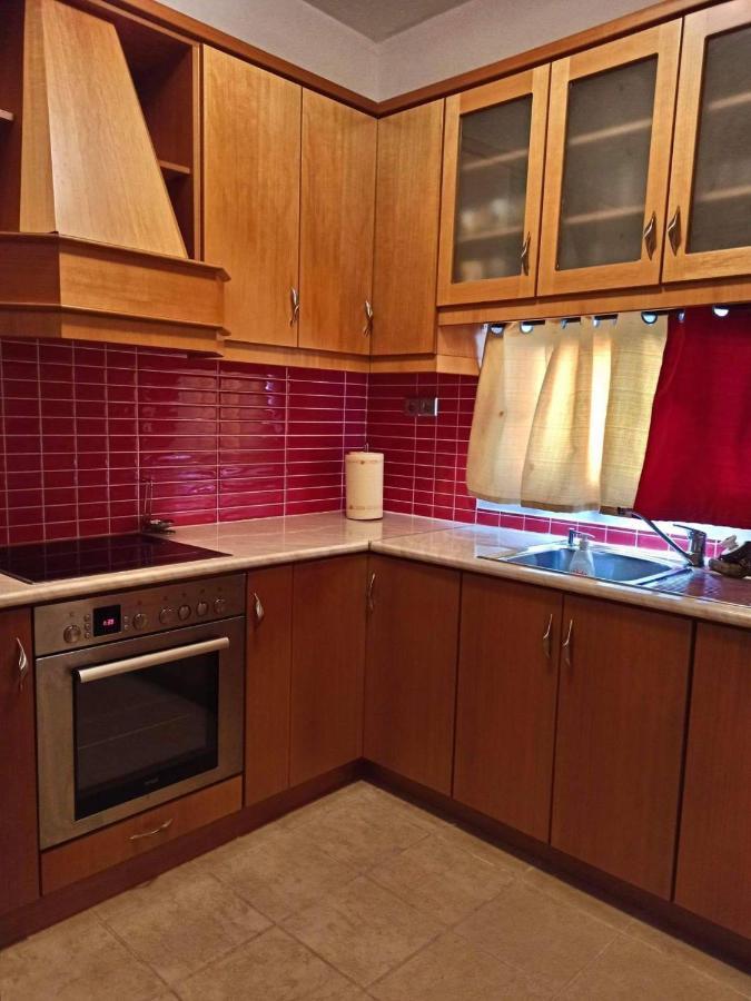 Pantheon Apartment Серес Екстериор снимка